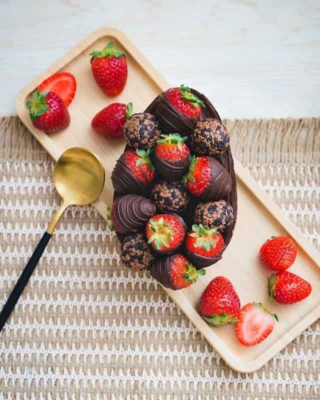Dark Chocolate Dipped Strawberries